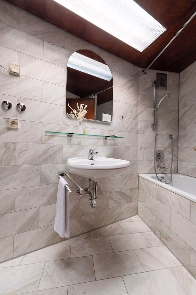 Economy Double Room