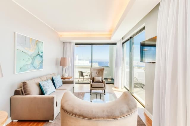 Premium Suite with Sea View