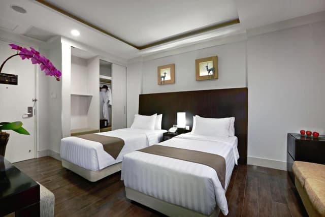 Superior Room