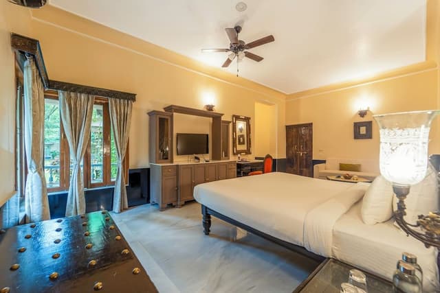 Kings bed Room