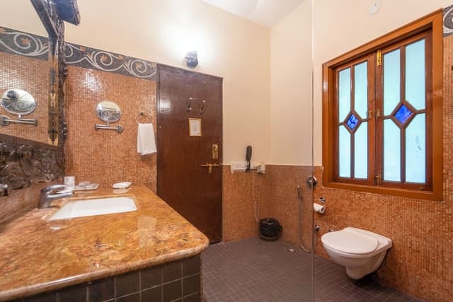 Deluxe Room, 1 King Bed