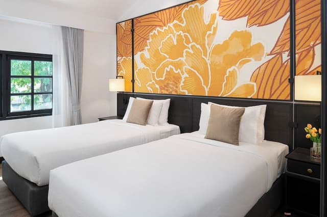 Deluxe Room (Double or Twin)
