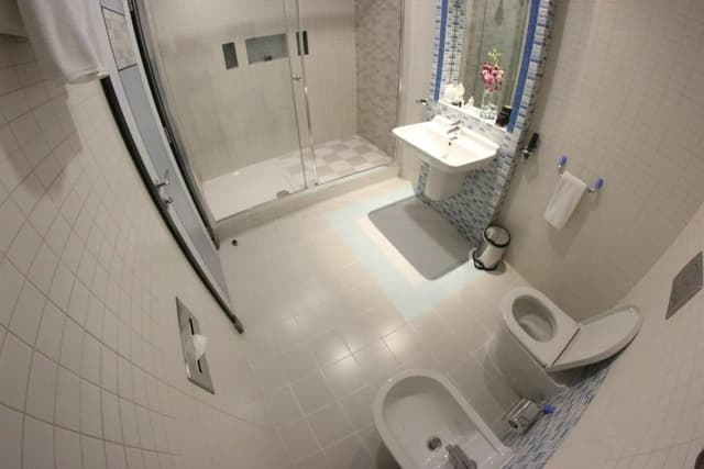 One-Bedroom Suite with Sea View
