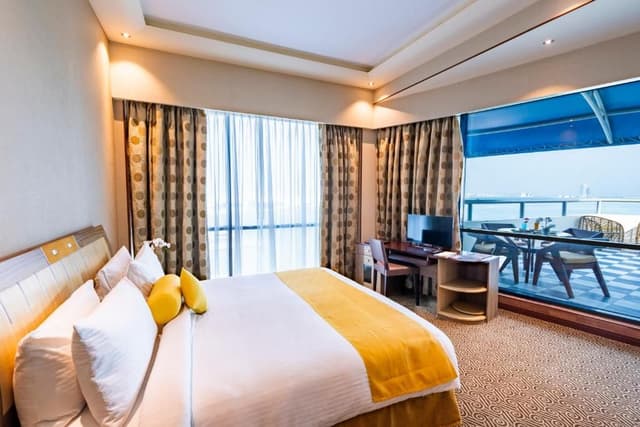 Two-Bedroom Suite with Balcony