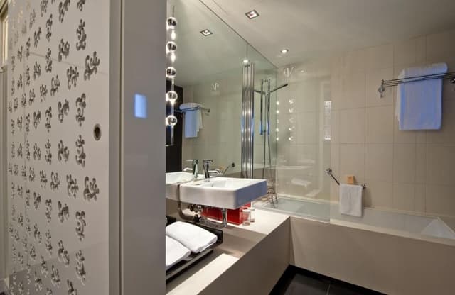 VINCCI ROOM