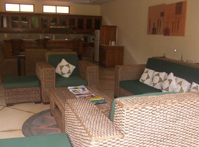 4 Bedroom Villa & Pool