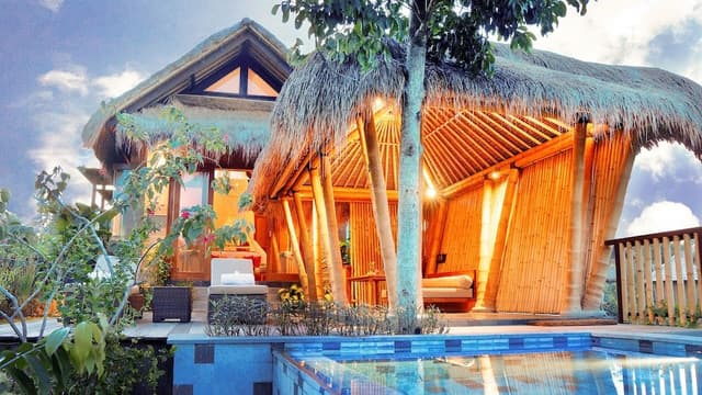 Signature Pool Suite and Meditation Pavilion
