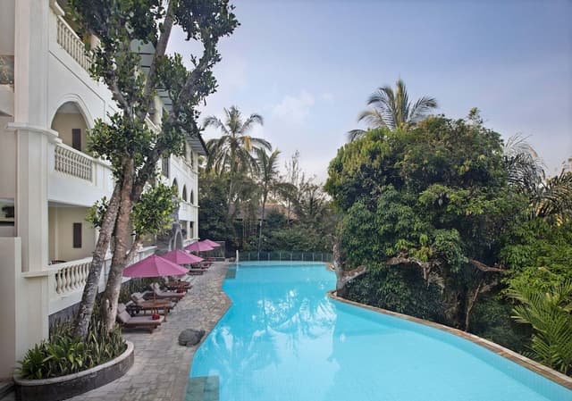 Deluxe Twin Room, Pool View