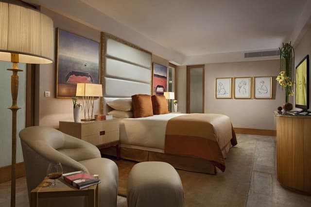 Luxury Suite, Garden View (Earl Garden Suite)