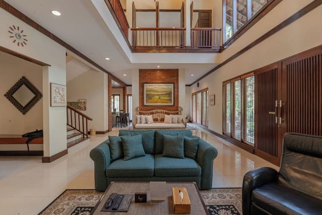 5 Bedrooms Anandita Residence