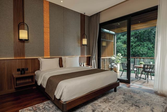 5 Bedrooms Kalyana Residence