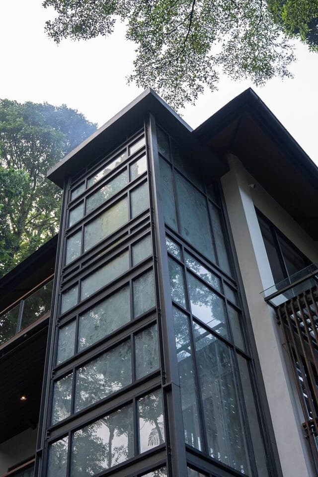 5 Bedrooms Ingrida Residence