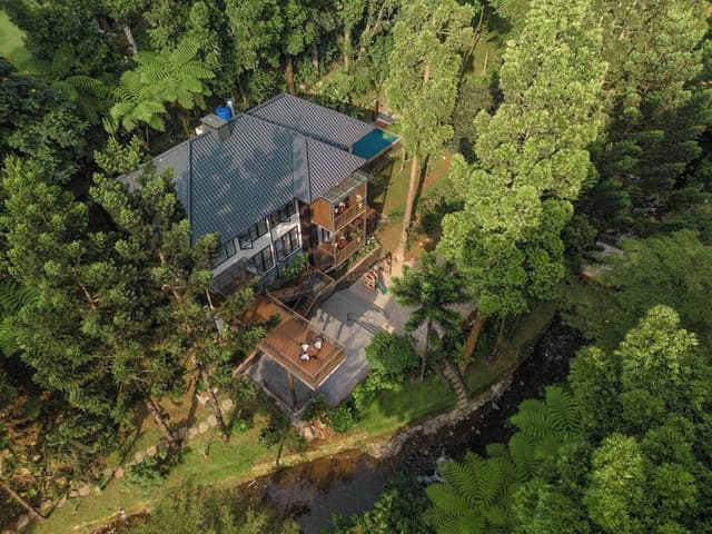 5 Bedrooms Kalyana Residence