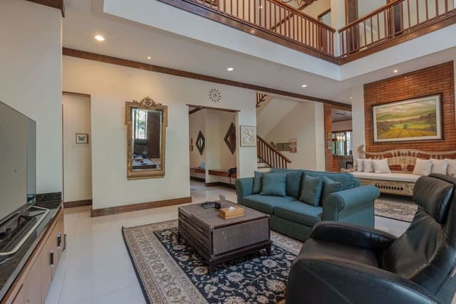 5 Bedrooms Anandita Residence