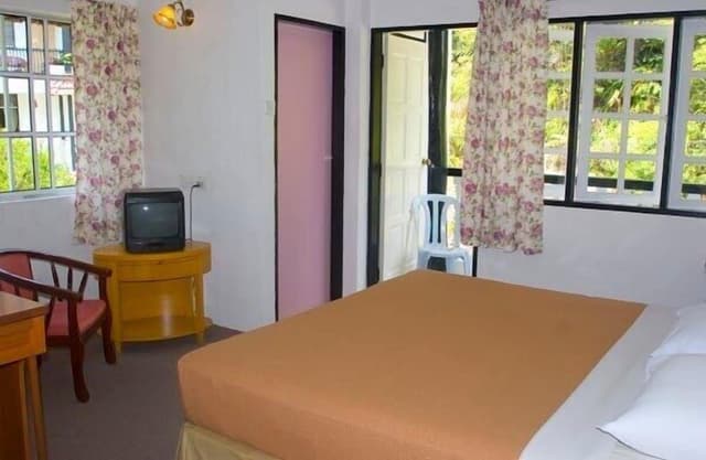 Queen Room with Balcony