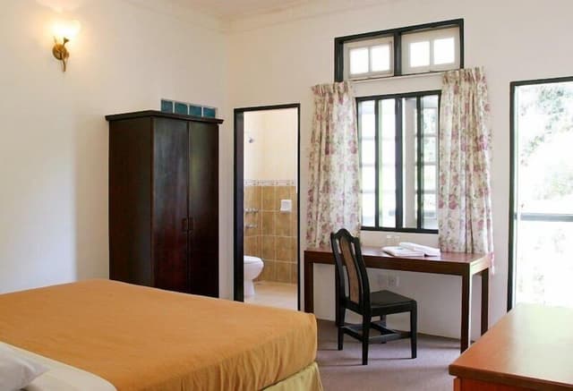 Queen Room with Balcony