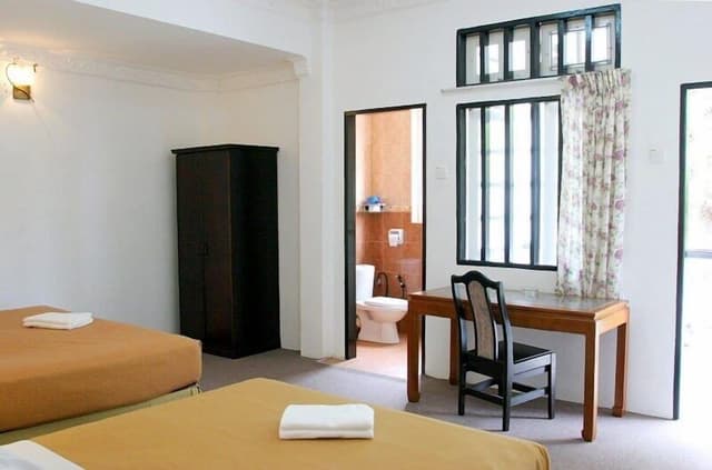 Queen Room with Balcony