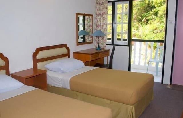 Queen Room with Balcony