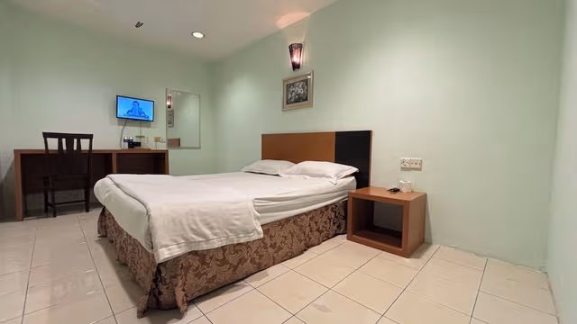 Standard Room, 1 Queen Bed