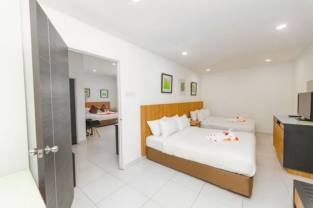 Executive Suite