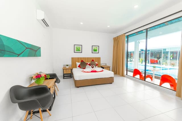 Executive Suite