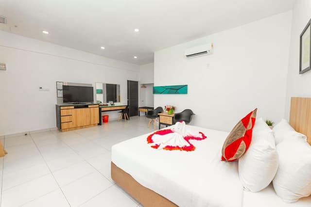 Executive Suite