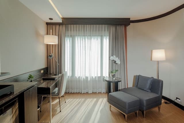 Executive Suite