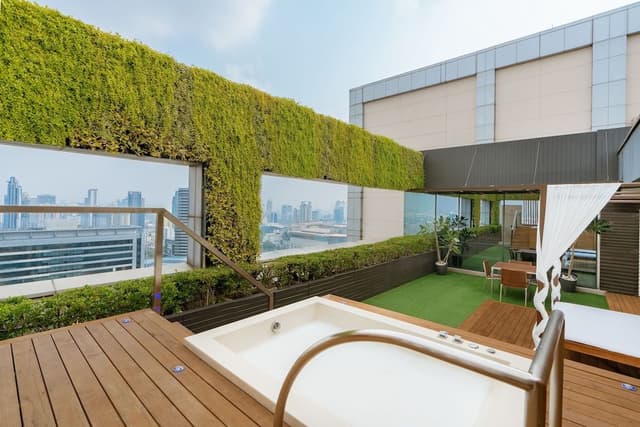 Executive Terrace Suite