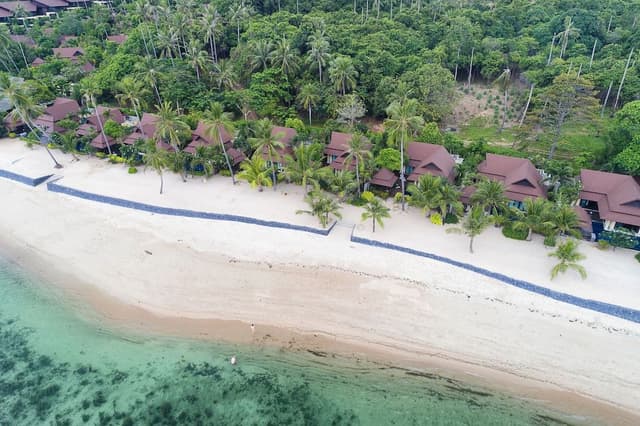 Beachfront Pool Villa Suite (Adult Only)