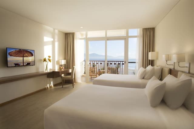 Premium Deluxe Double Room with Balcony - Ocean View