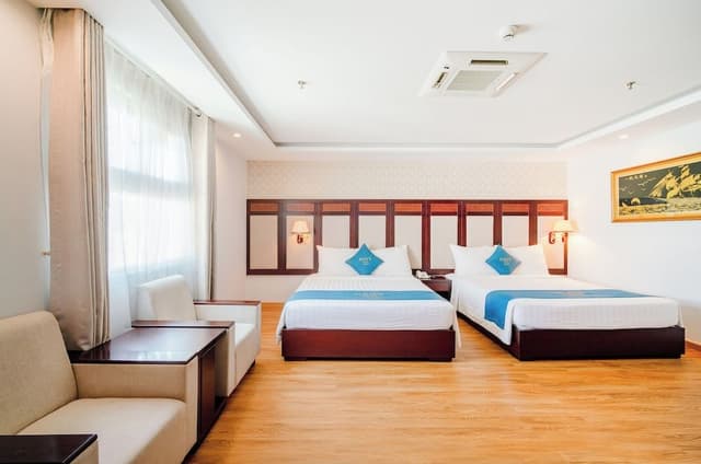 Family Room, City View