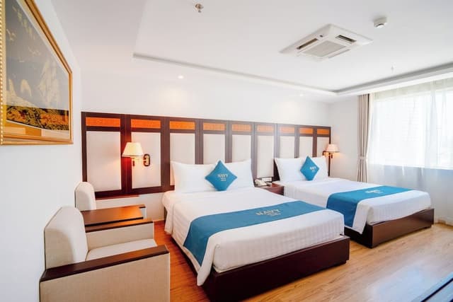 Family Room, City View