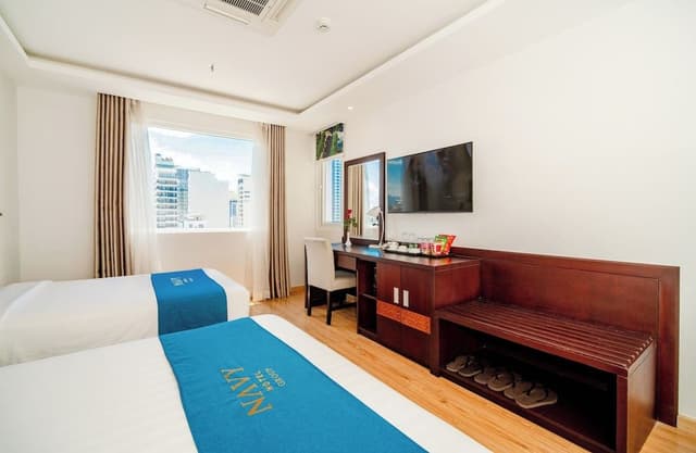 Deluxe Triple Room, City View