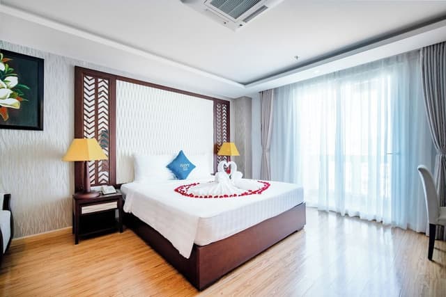 Suite Double City View
