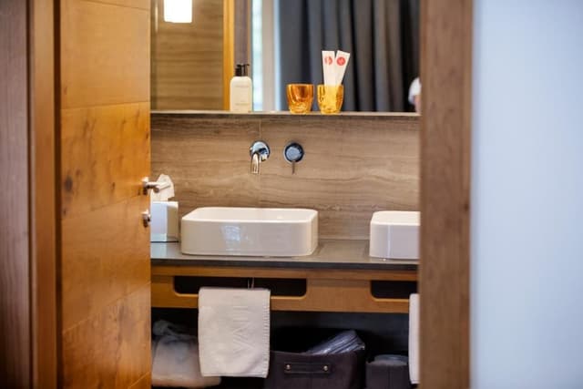 Double Room L
