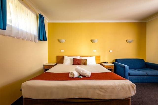 Deluxe Room, 1 King Bed