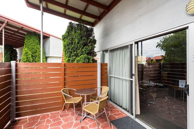 1 Bedroom Executive Apartment