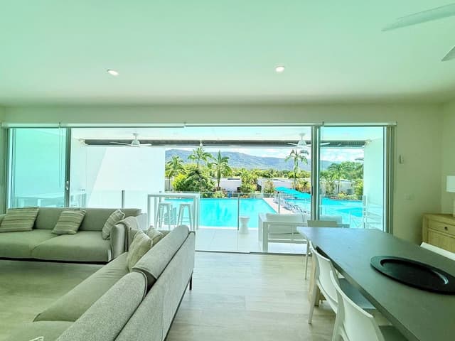 3 Bedroom Sunset Pool View