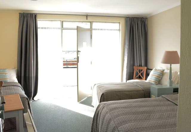 Classic Twin Room
