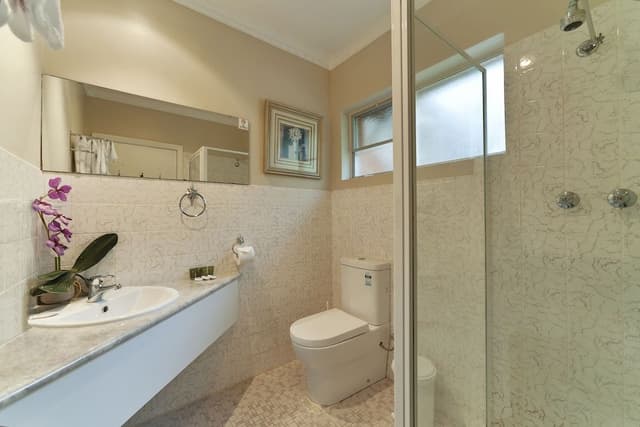 Classic Twin Room