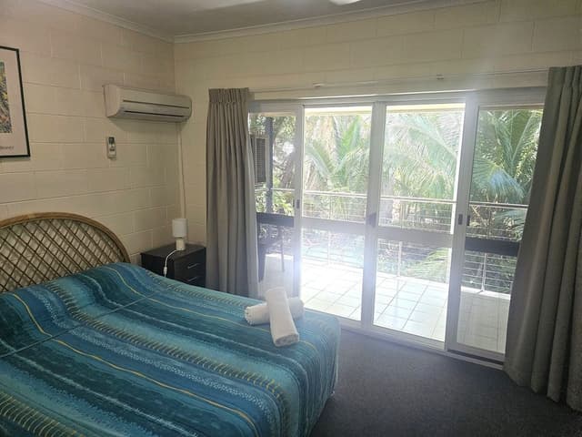 Economy Townhome, 2 Bedrooms
