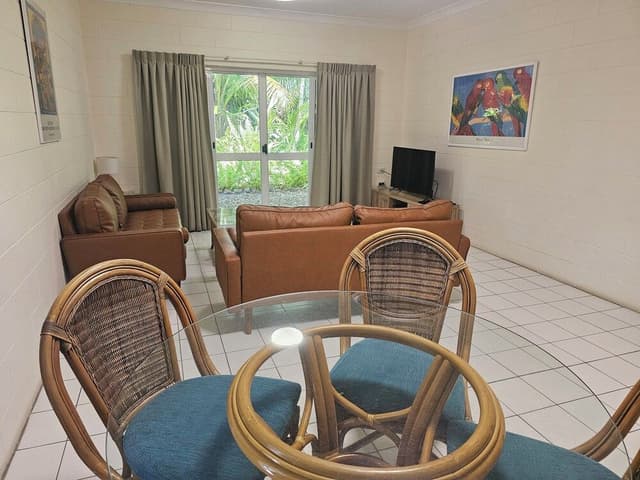 Economy Townhome, 2 Bedrooms