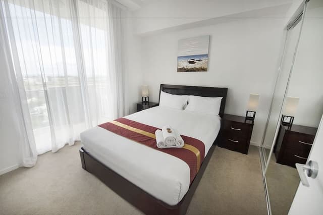 Two Bedroom Apartment (2 Queen Beds)