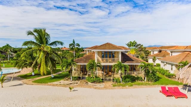 Three-Bedroom Beachfront