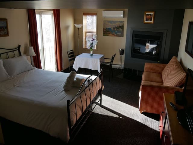 Signature Room