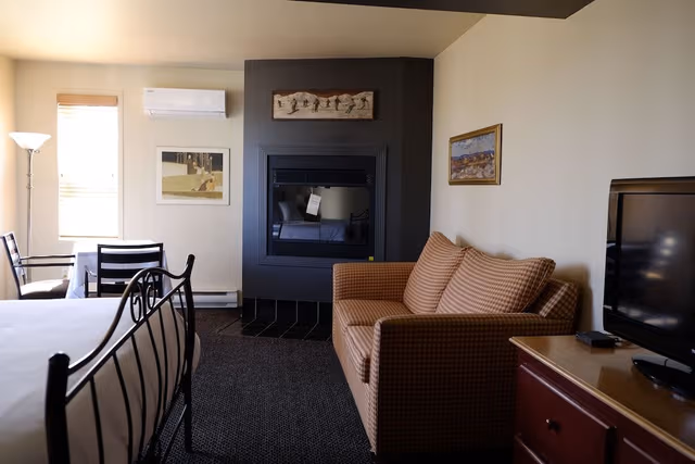 Signature Room