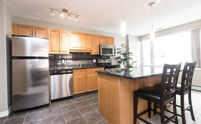 Suite, 3 Bedrooms