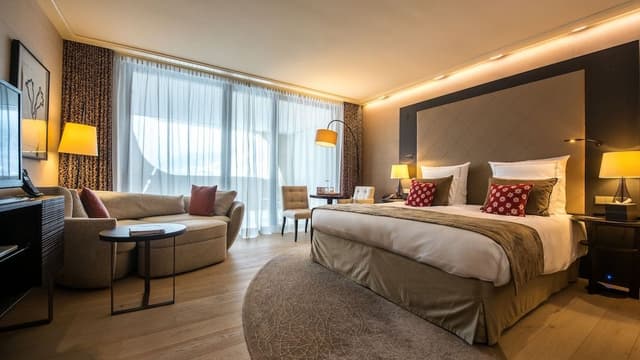 Premium Room, 1 King Bed, Balcony