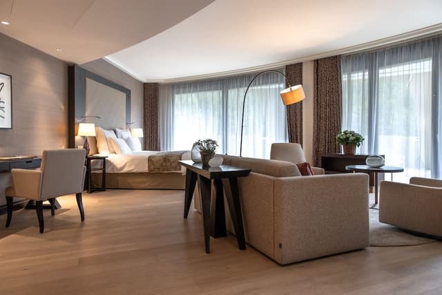 Suite (Alpina)