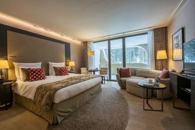 Standard Room, 1 King Bed, Balcony
